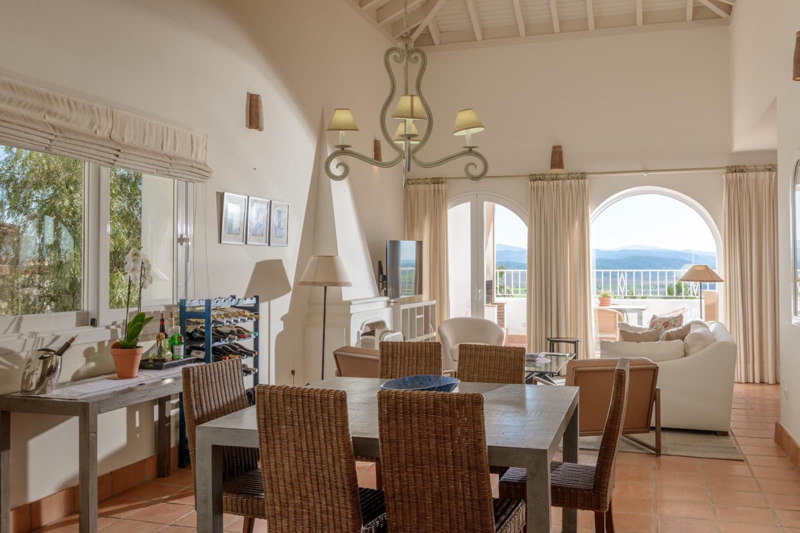 5 chambre Villa/Maison à vendre à Benalup avec piscine garage - 825 000 € (Ref: 8825197)