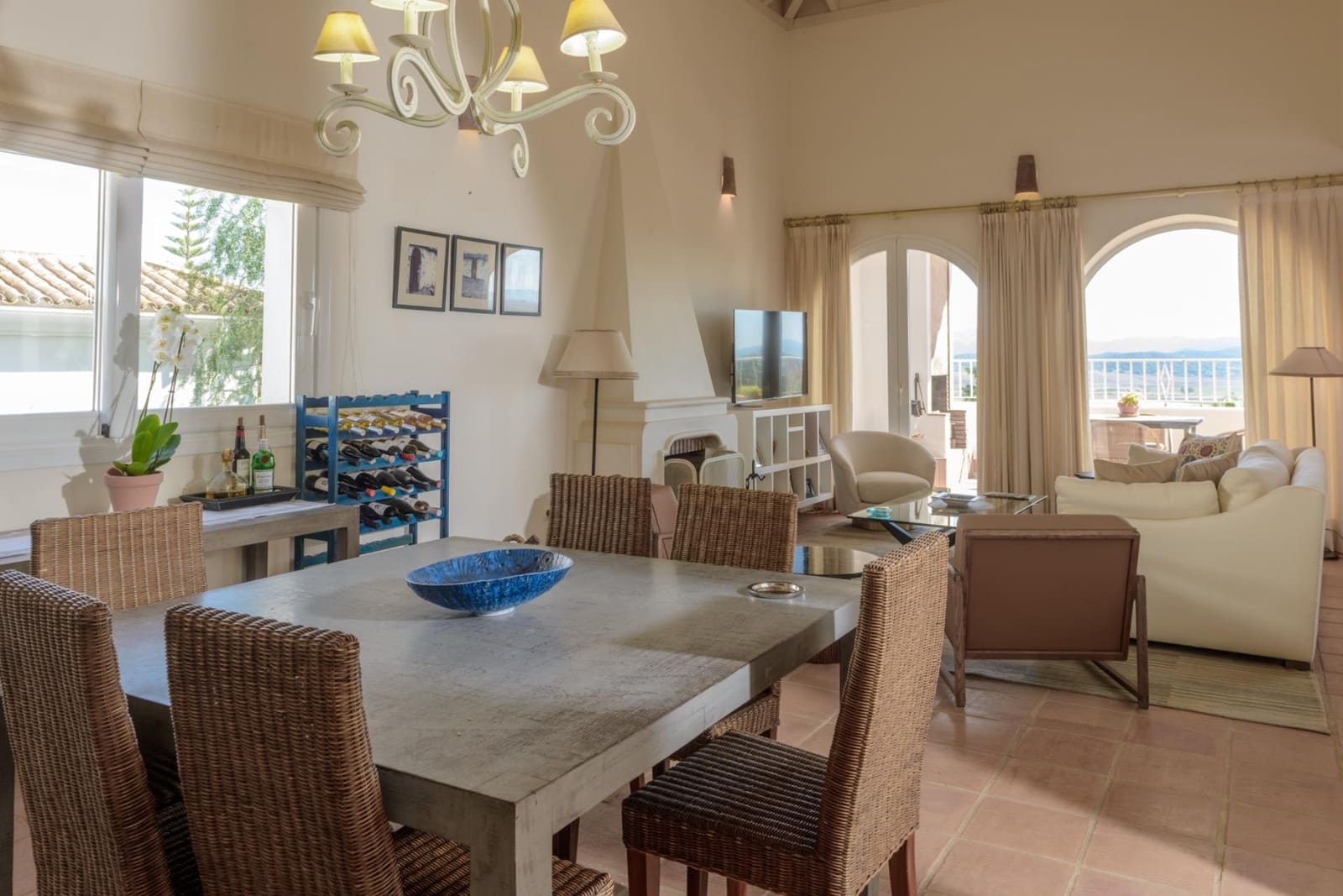 5 chambre Villa/Maison à vendre à Benalup avec piscine garage - 825 000 € (Ref: 8825197)