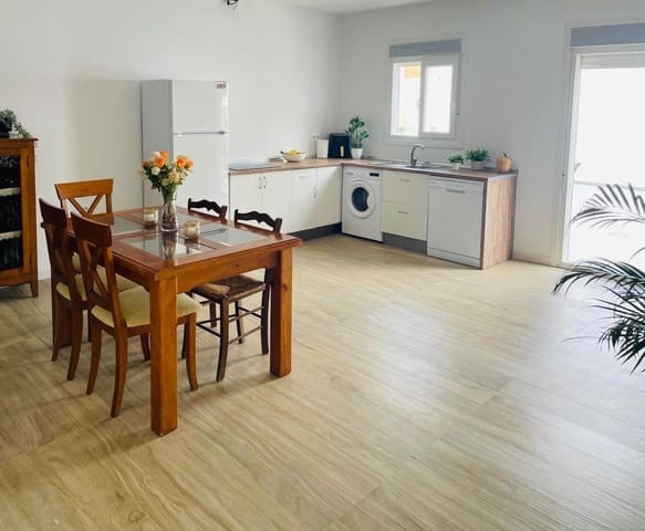 3 soveværelse Villa til salg i Chiclana de la Frontera med swimmingpool - € 295.000 (Ref: 8954449)