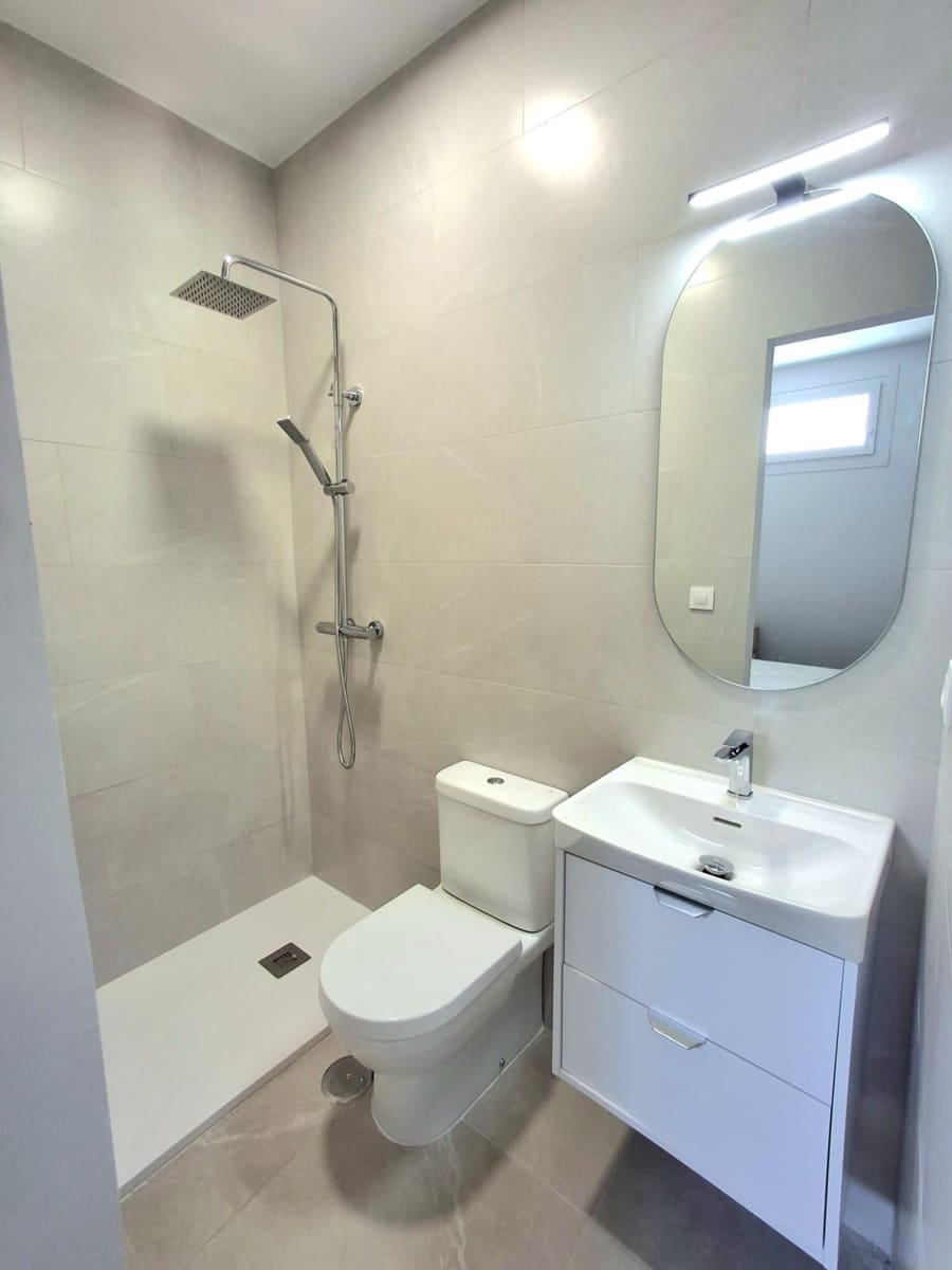 2 soveværelse Lejlighed til salg i Conil de la Frontera - € 230.000 (Ref: 9032634)