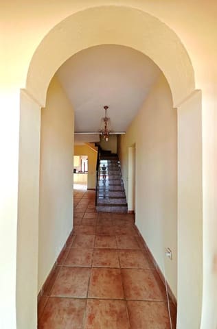 5 soveværelse Villa til salg i Conil de la Frontera med garage - € 368.000 (Ref: 9034720)