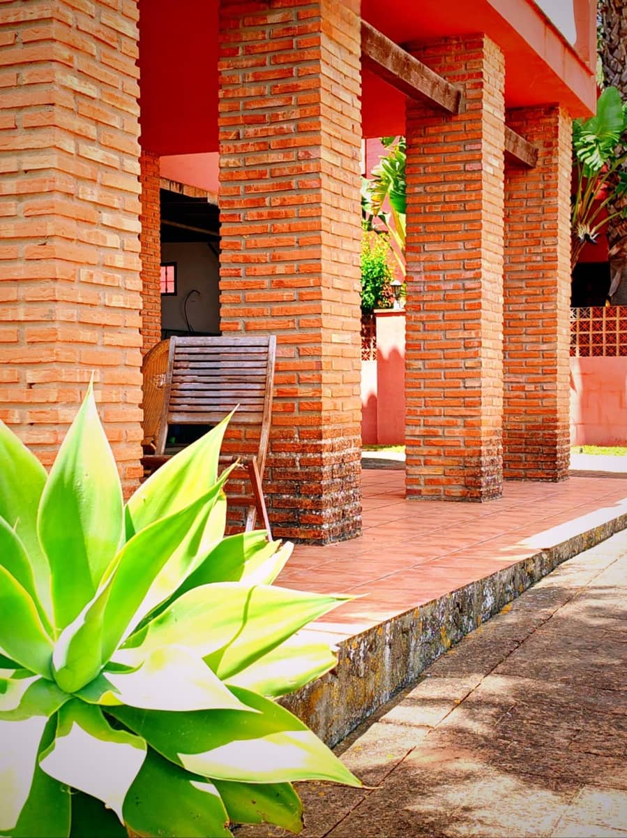 5 soveværelse Villa til salg i Conil de la Frontera med garage - € 368.000 (Ref: 9034720)