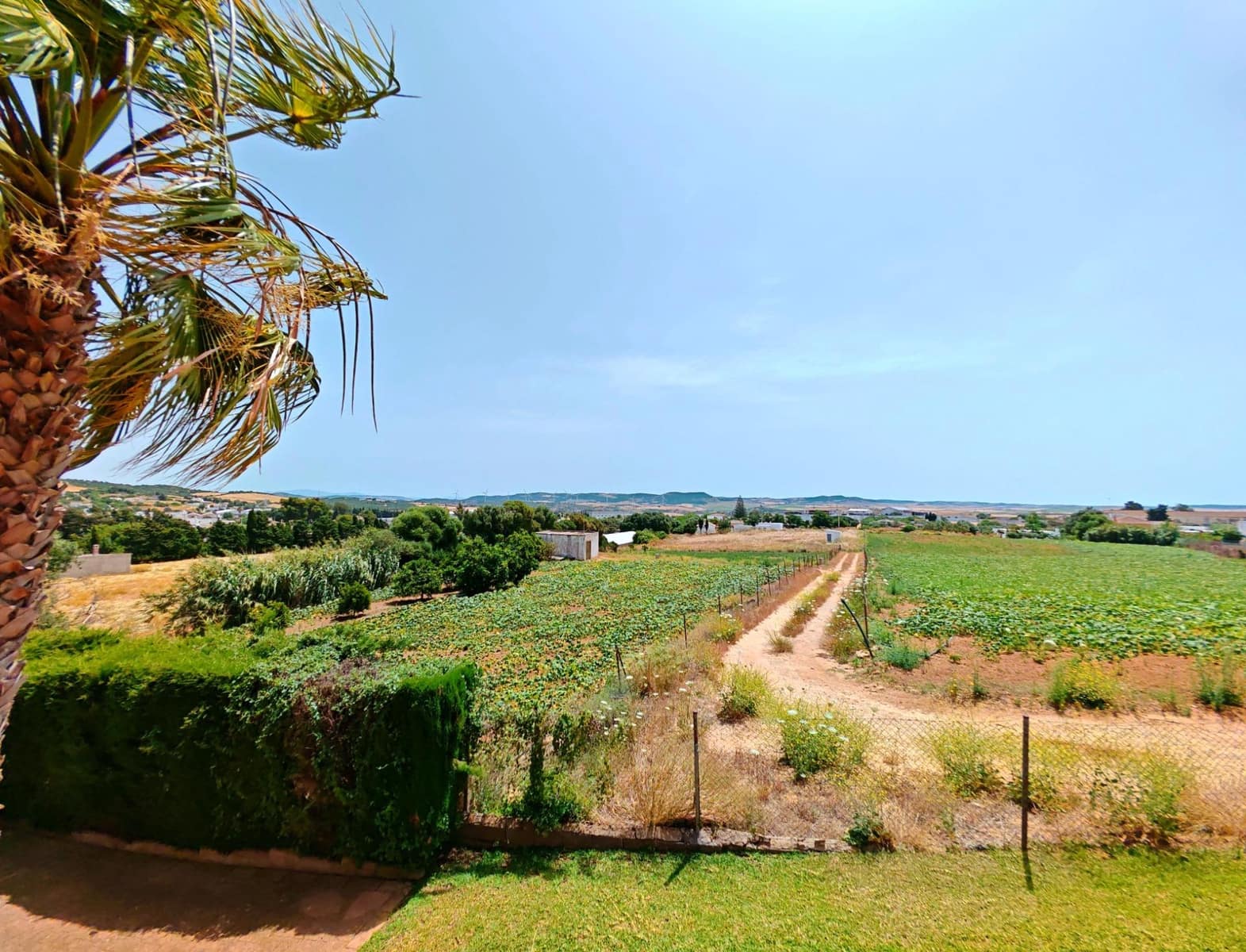 5 soveværelse Villa til salg i Conil de la Frontera med garage - € 368.000 (Ref: 9034720)