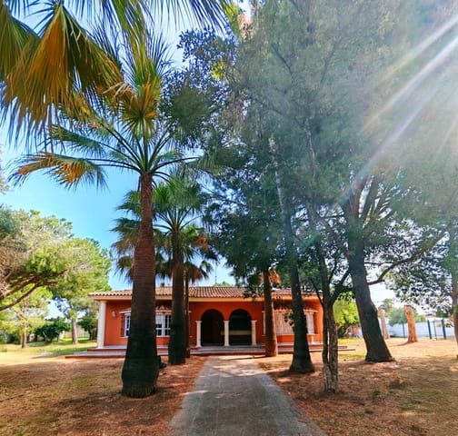 4 chambre Villa/Maison à vendre à Chiclana de la Frontera avec piscine garage - 600 000 € (Ref: 9073526)