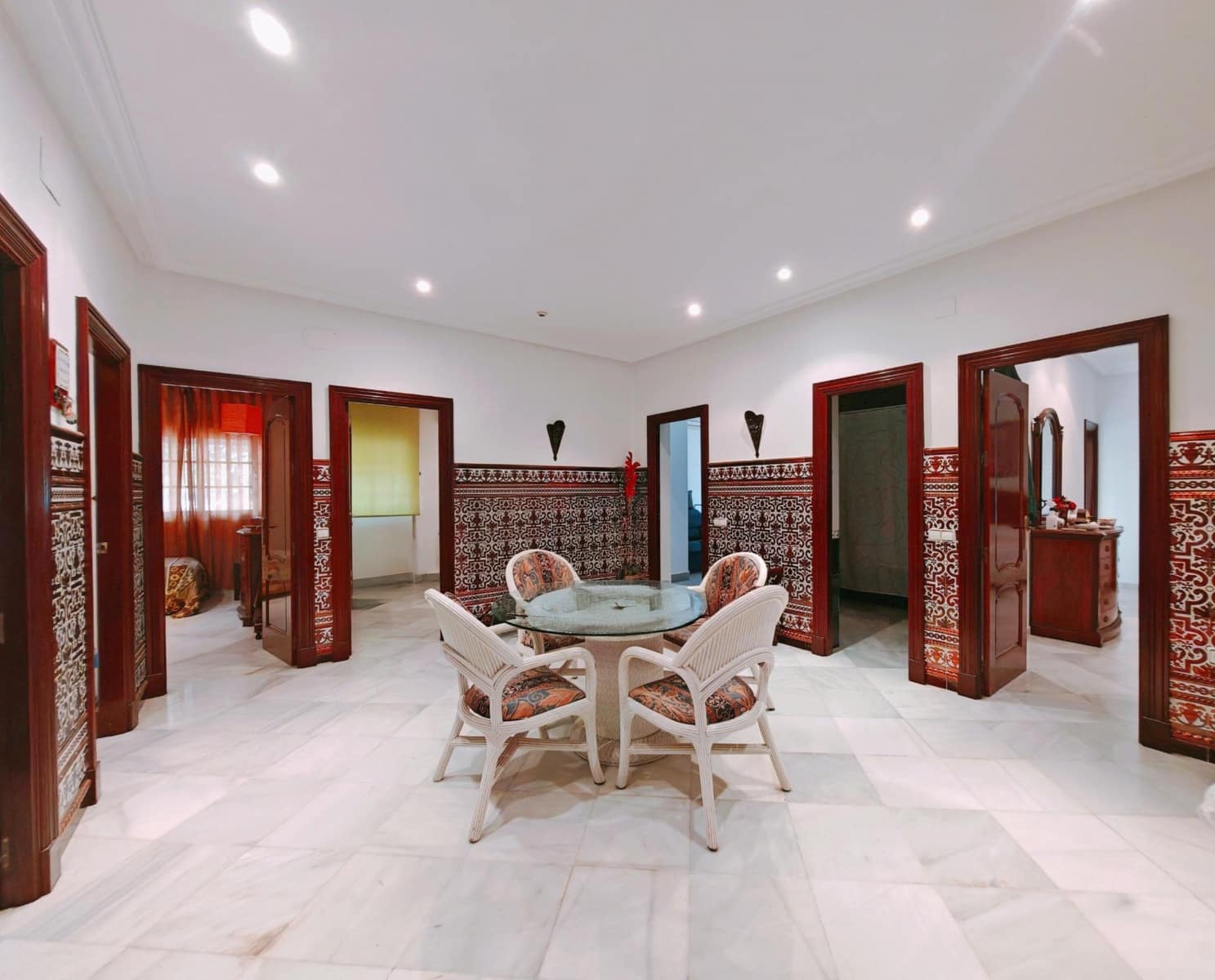 4 chambre Villa/Maison à vendre à Chiclana de la Frontera avec piscine garage - 600 000 € (Ref: 9073526)