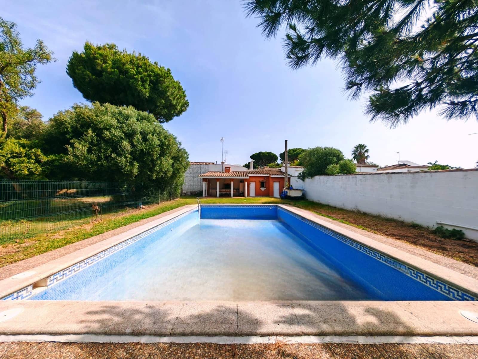 4 chambre Villa/Maison à vendre à Chiclana de la Frontera avec piscine garage - 600 000 € (Ref: 9073526)