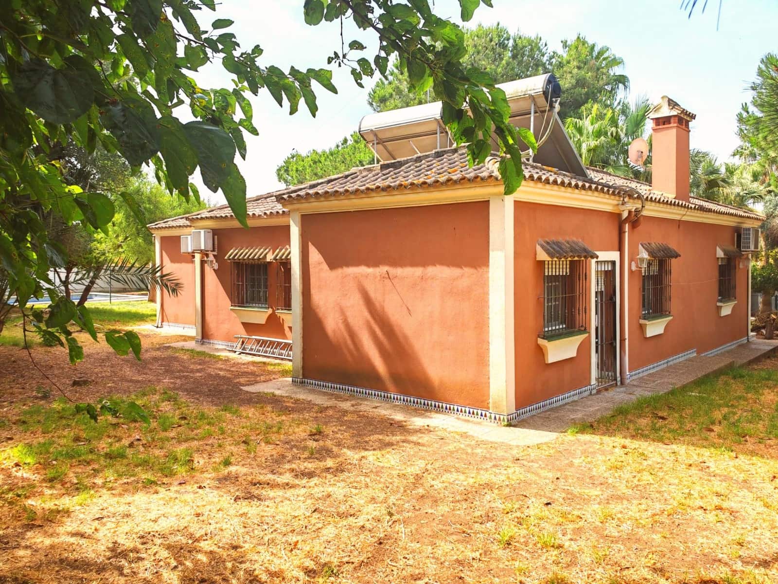 4 chambre Villa/Maison à vendre à Chiclana de la Frontera avec piscine garage - 600 000 € (Ref: 9073526)