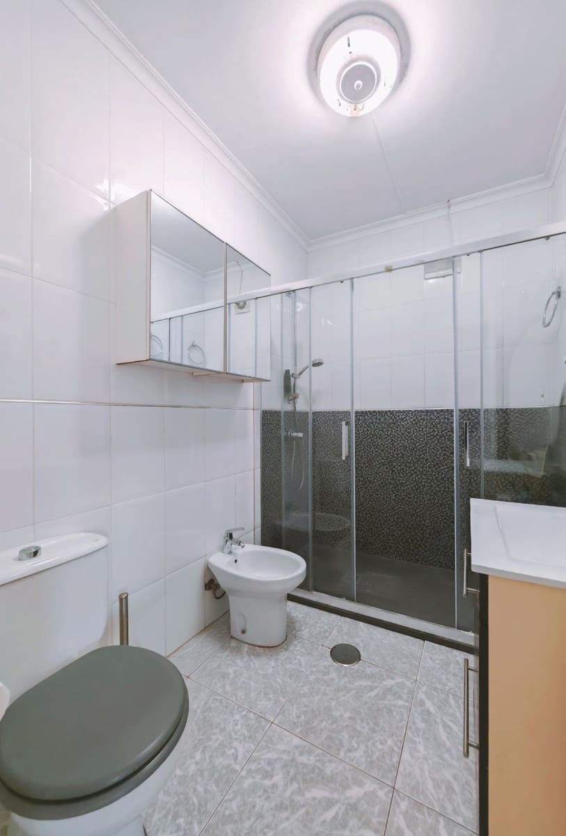 4 sypialnia Willa na sprzedaż w Chiclana de la Frontera z basenem garażem - 325 000 € (Ref: 9193927)