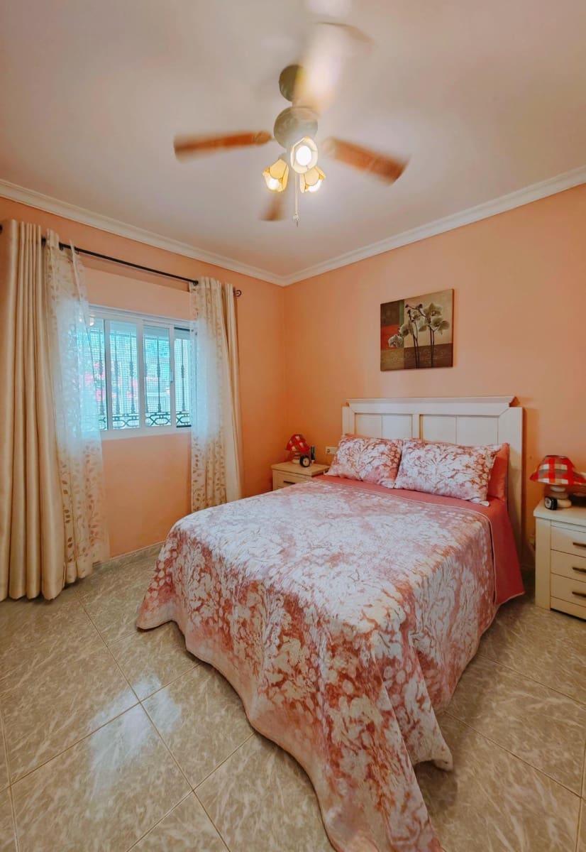 4 sypialnia Willa na sprzedaż w Chiclana de la Frontera z basenem garażem - 325 000 € (Ref: 9193927)