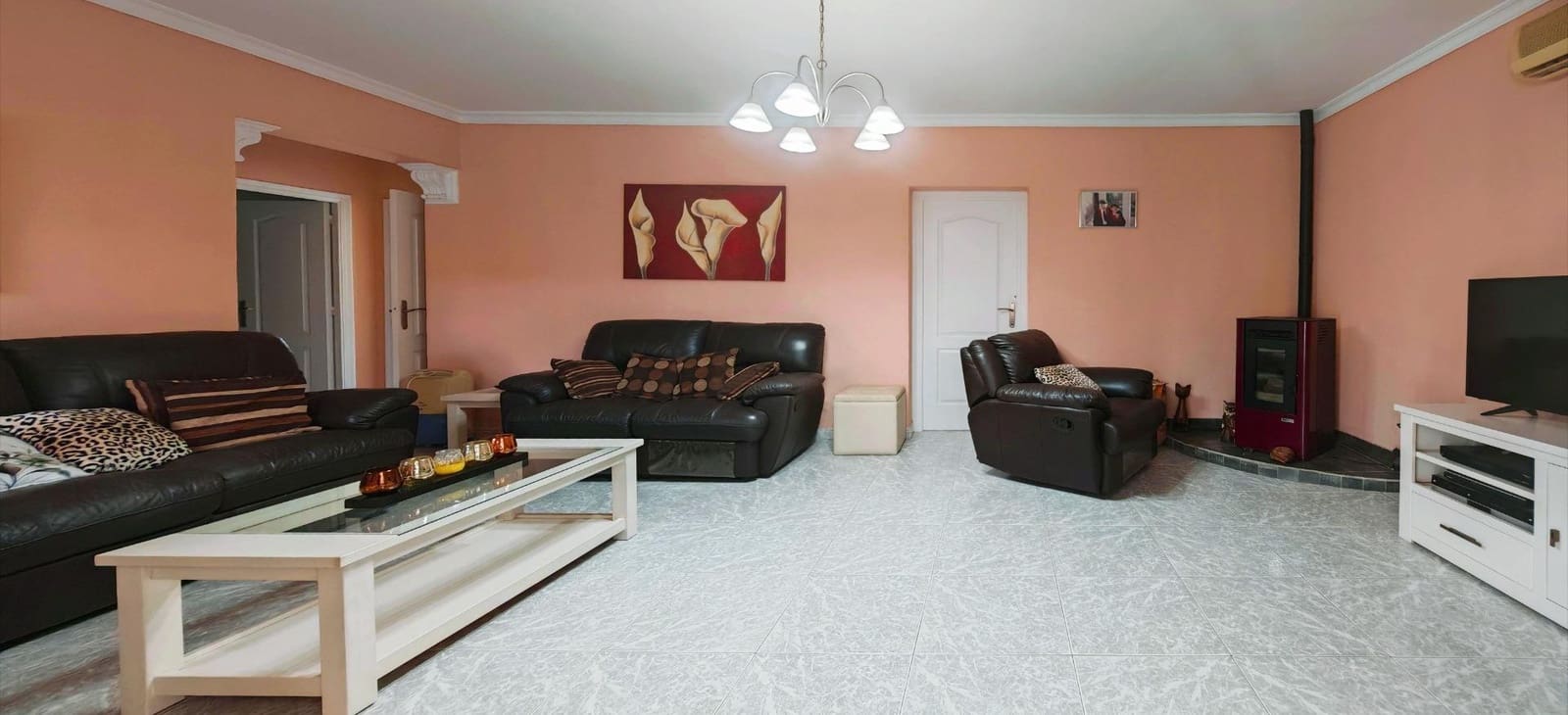 4 sypialnia Willa na sprzedaż w Chiclana de la Frontera z basenem garażem - 325 000 € (Ref: 9193927)