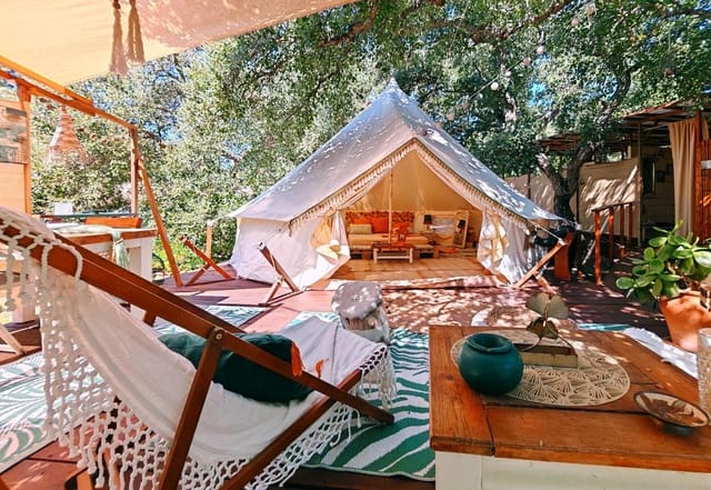 4 bedroom Business for sale in Chiclana de la Frontera - € 390,000 (Ref: 9226894)