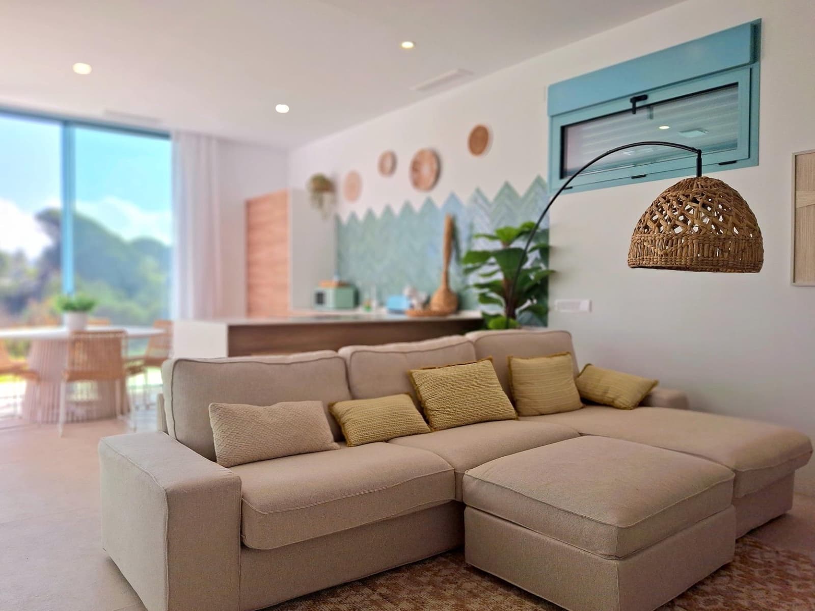 Chalet de 4 habitaciones en Conil de la Frontera en venta con piscina garaje - 1.100.000 € (Ref: 9262776)