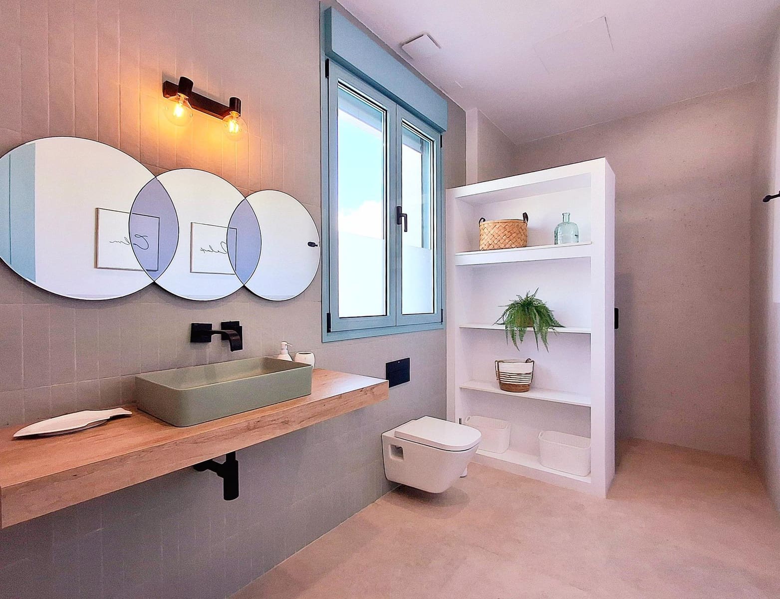 Chalet de 4 habitaciones en Conil de la Frontera en venta con piscina garaje - 1.100.000 € (Ref: 9262776)