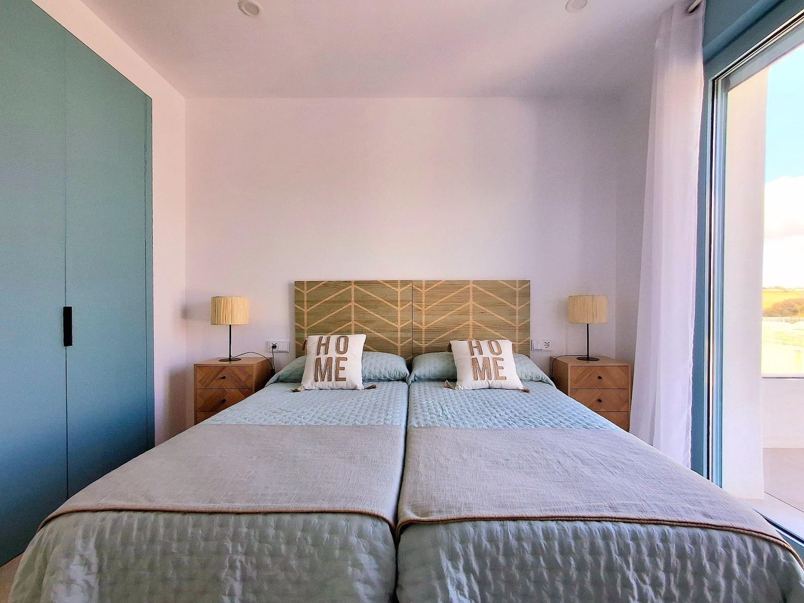 Chalet de 4 habitaciones en Conil de la Frontera en venta con piscina garaje - 1.100.000 € (Ref: 9262776)