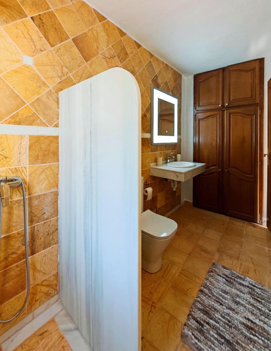 7 soveværelse Villa til salg i Barbate med swimmingpool garage - € 680.000 (Ref: 9301206)