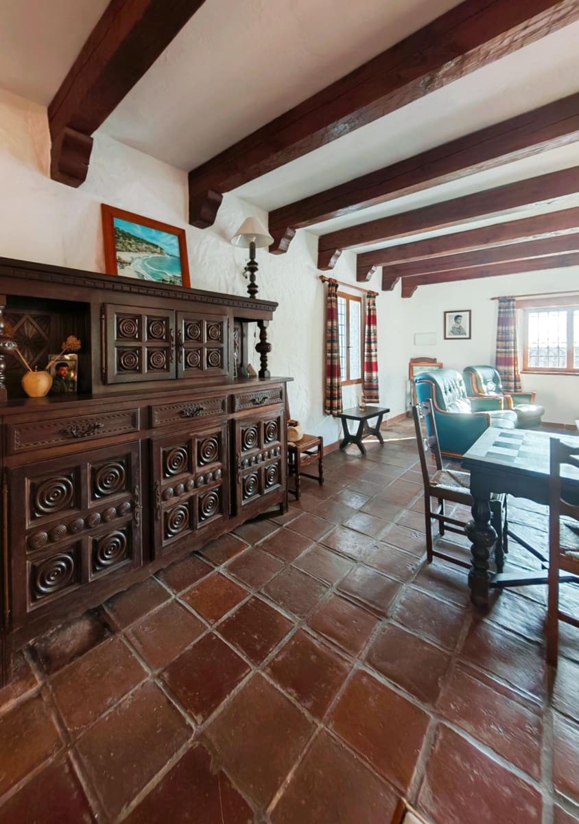 7 soveværelse Villa til salg i Barbate med swimmingpool garage - € 680.000 (Ref: 9301206)