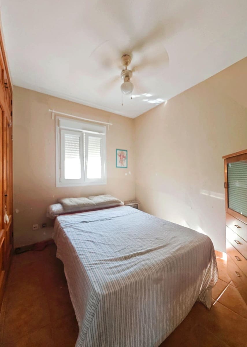 3 slaapkamer Villa te koop in Chiclana de la Frontera met zwembad - € 275.000 (Ref: 9344949)