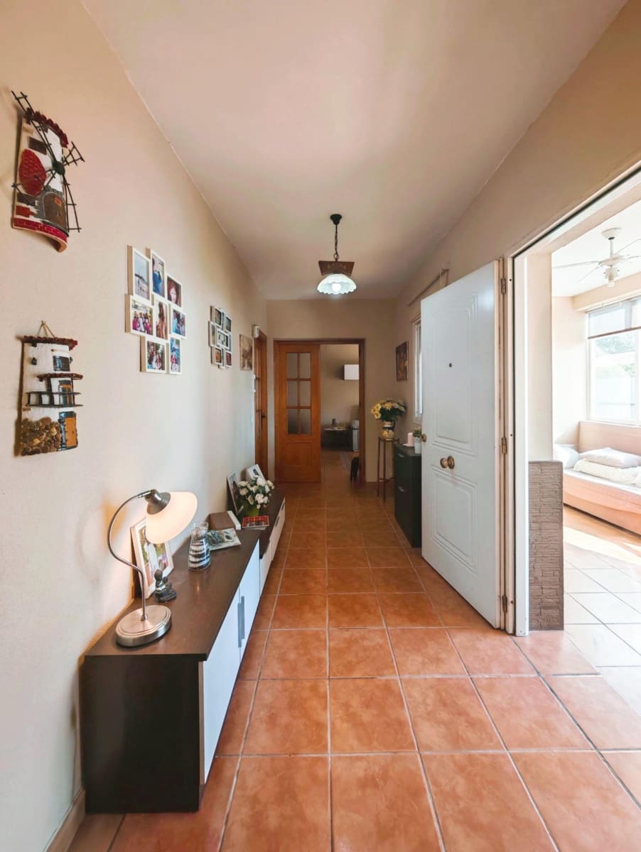 3 slaapkamer Villa te koop in Chiclana de la Frontera met zwembad - € 275.000 (Ref: 9344949)