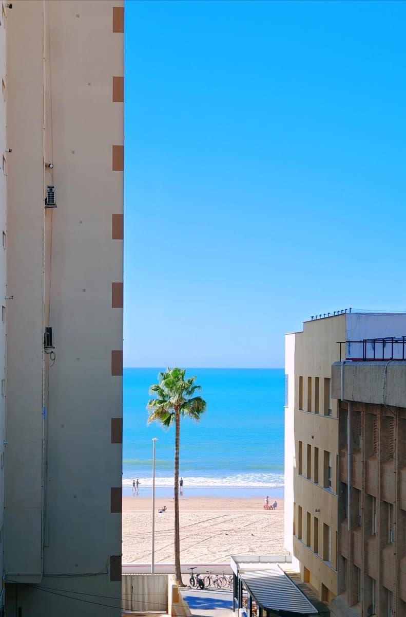 4 soverom Leilighet til salgs i Cadiz by - € 415 000 (Ref: 9359414)