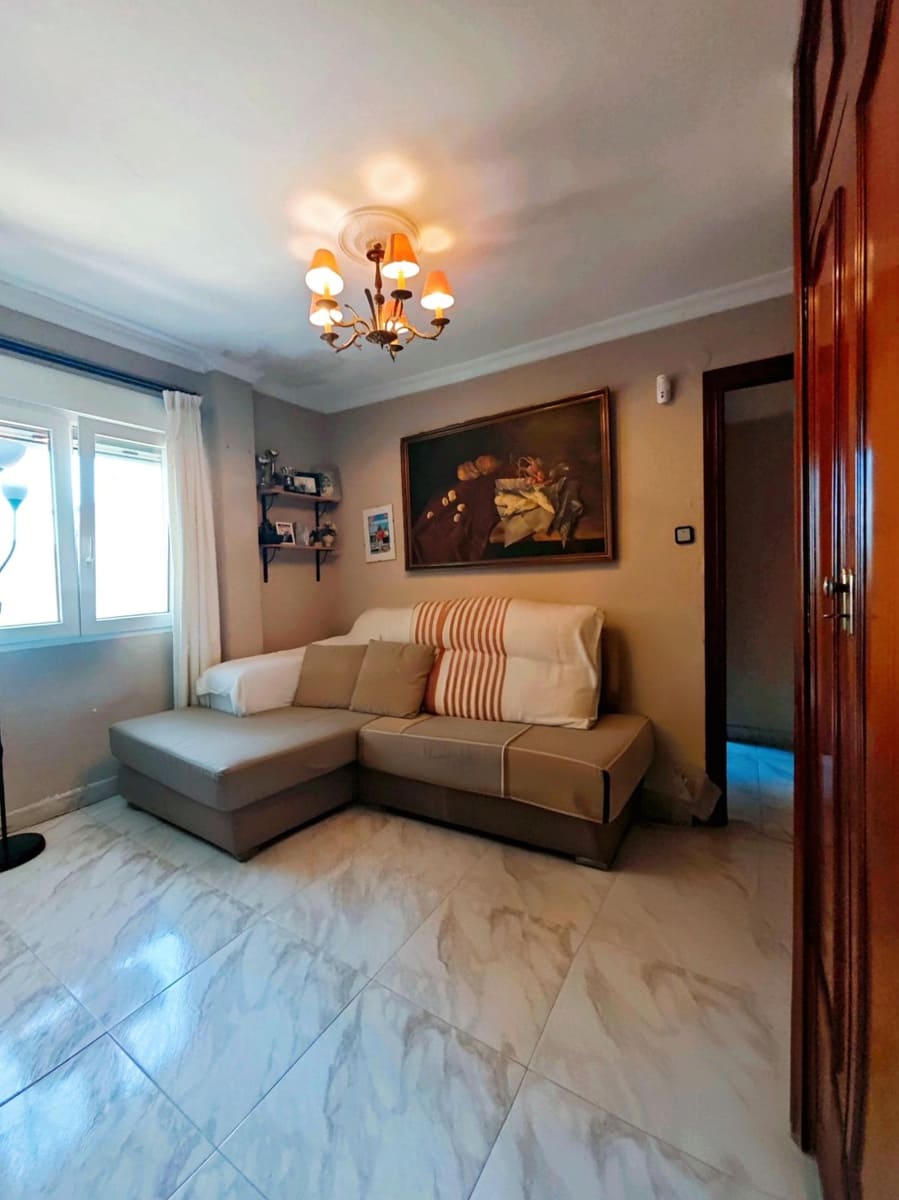 4 soverom Leilighet til salgs i Cadiz by - € 415 000 (Ref: 9359414)