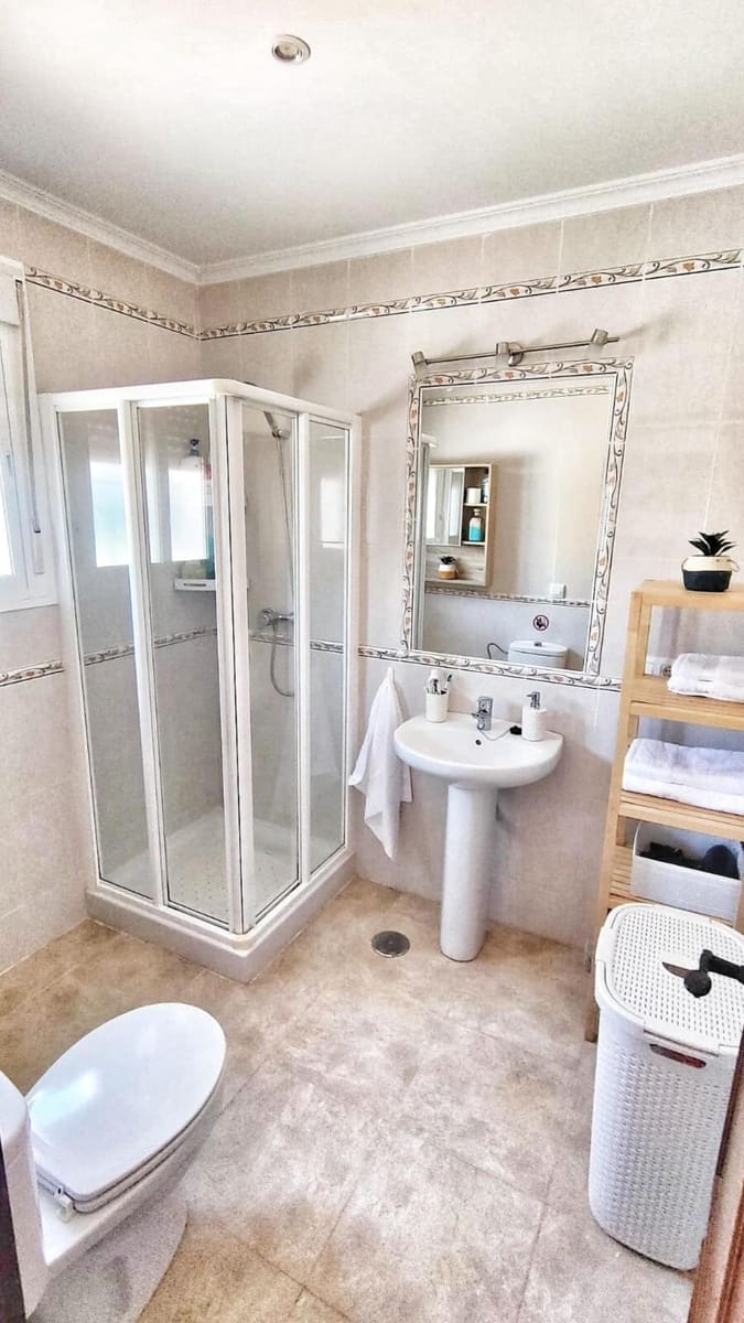 3 quarto Moradia para venda em Chiclana de la Frontera com garagem - 335 000 € (Ref: 9391095)