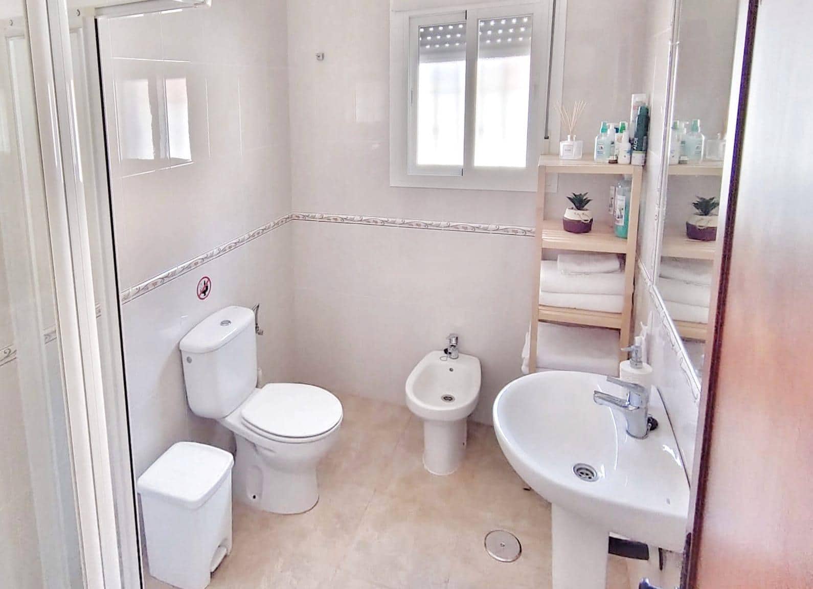 3 quarto Moradia para venda em Chiclana de la Frontera com garagem - 335 000 € (Ref: 9391095)