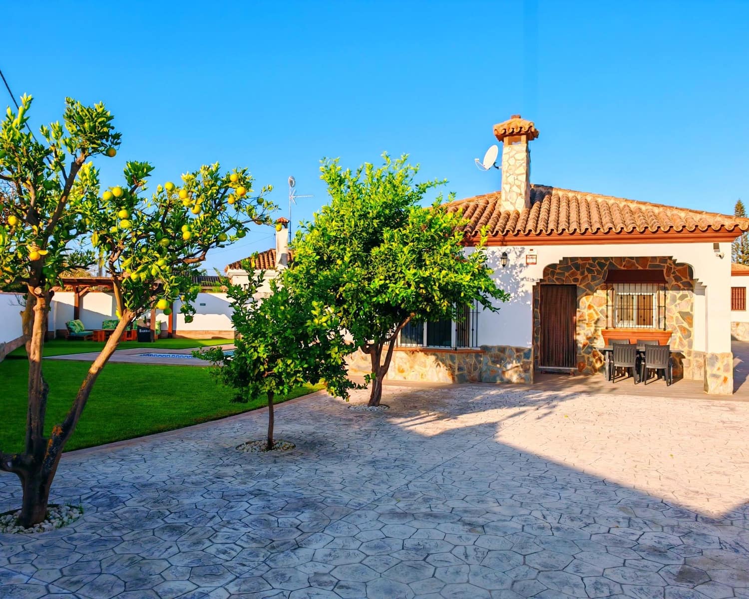 3 quarto Moradia para venda em Chiclana de la Frontera com garagem - 335 000 € (Ref: 9391095)