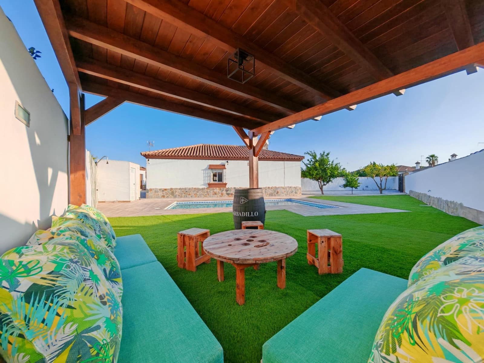 3 quarto Moradia para venda em Chiclana de la Frontera com garagem - 335 000 € (Ref: 9391095)