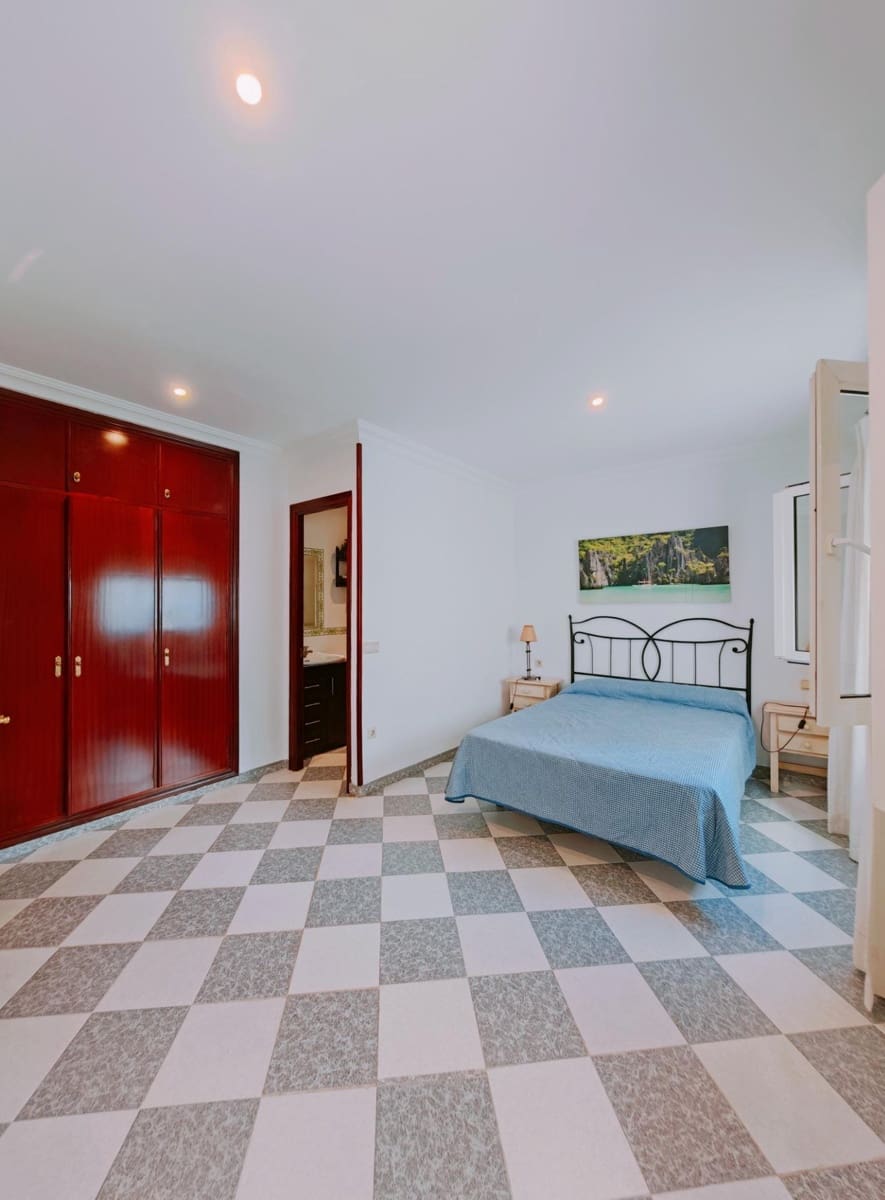 3 soverom Leilighet til salgs i Conil de la Frontera - € 300 000 (Ref: 9414270)