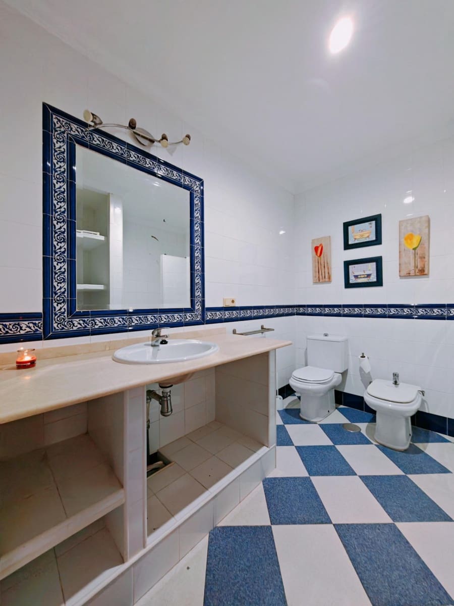 3 soverom Leilighet til salgs i Conil de la Frontera - € 300 000 (Ref: 9414270)