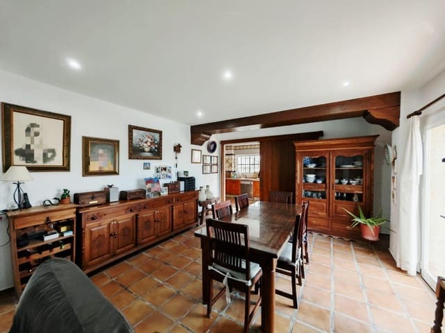 3 soveværelse Villa til salg i Chiclana de la Frontera med swimmingpool garage - € 432.990 (Ref: 9440208)