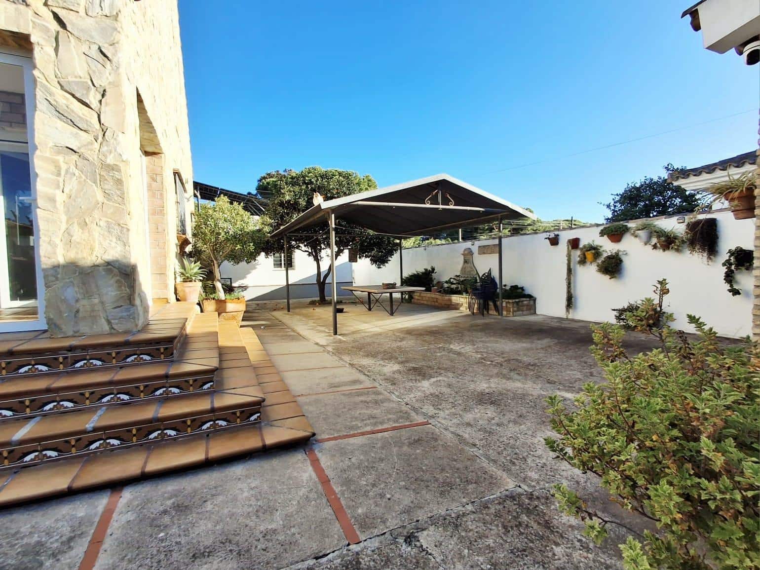 3 quarto Moradia para venda em Chiclana de la Frontera com piscina garagem - 432 990 € (Ref: 9440208)