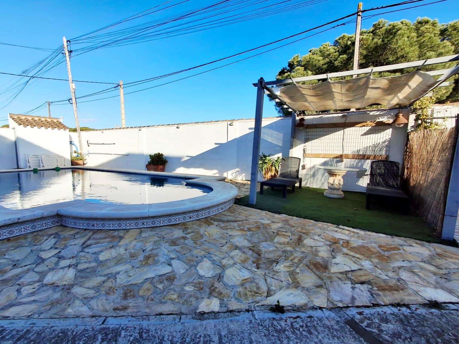 3 quarto Moradia para venda em Chiclana de la Frontera com piscina garagem - 432 990 € (Ref: 9440208)