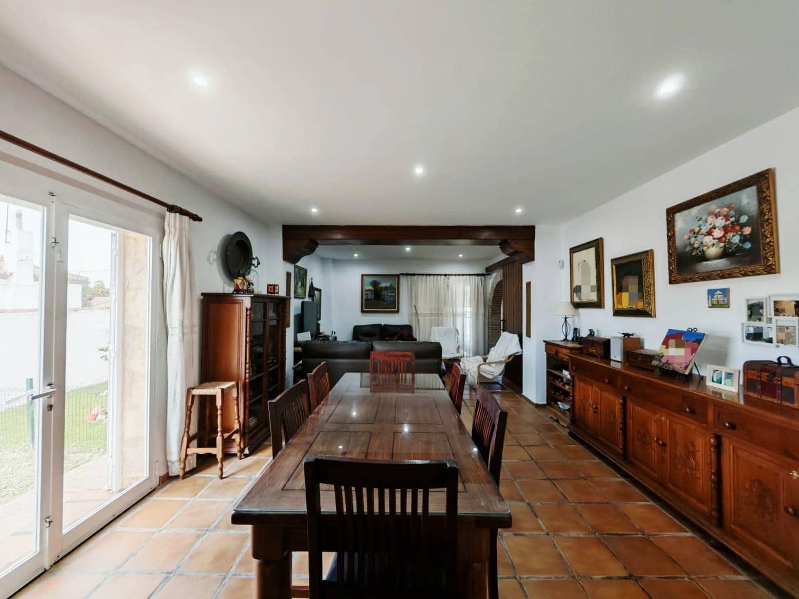 3 bedroom Villa for sale in Chiclana de la Frontera with pool garage - € 427,000 (Ref: 9440208)