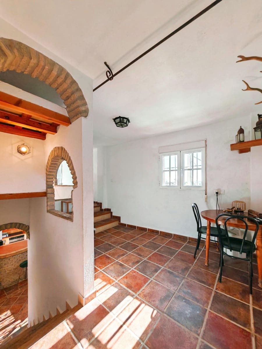 4 soverom Finca/Herregård til salgs i Los Canos de Meca - € 450 000 (Ref: 9446700)