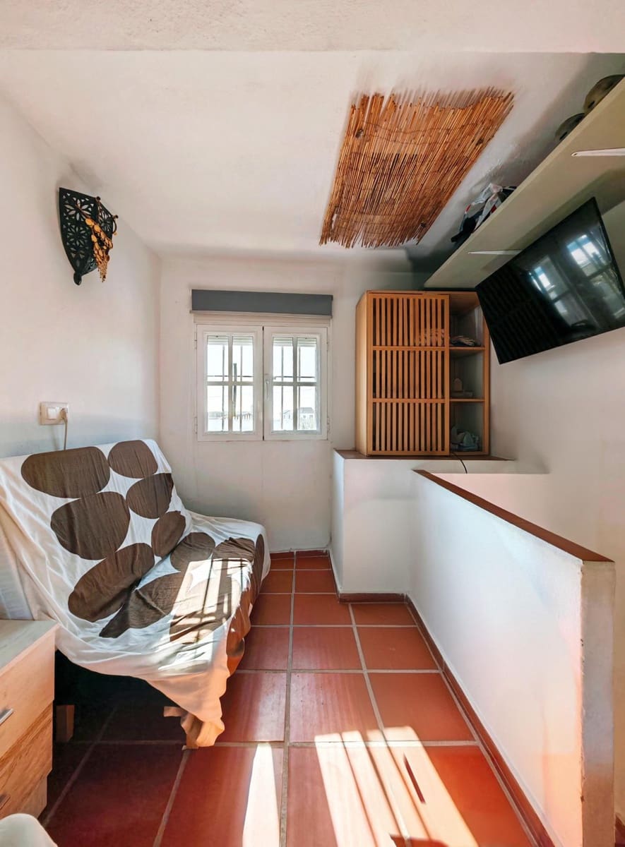 4 soverom Finca/Herregård til salgs i Los Canos de Meca - € 450 000 (Ref: 9446700)