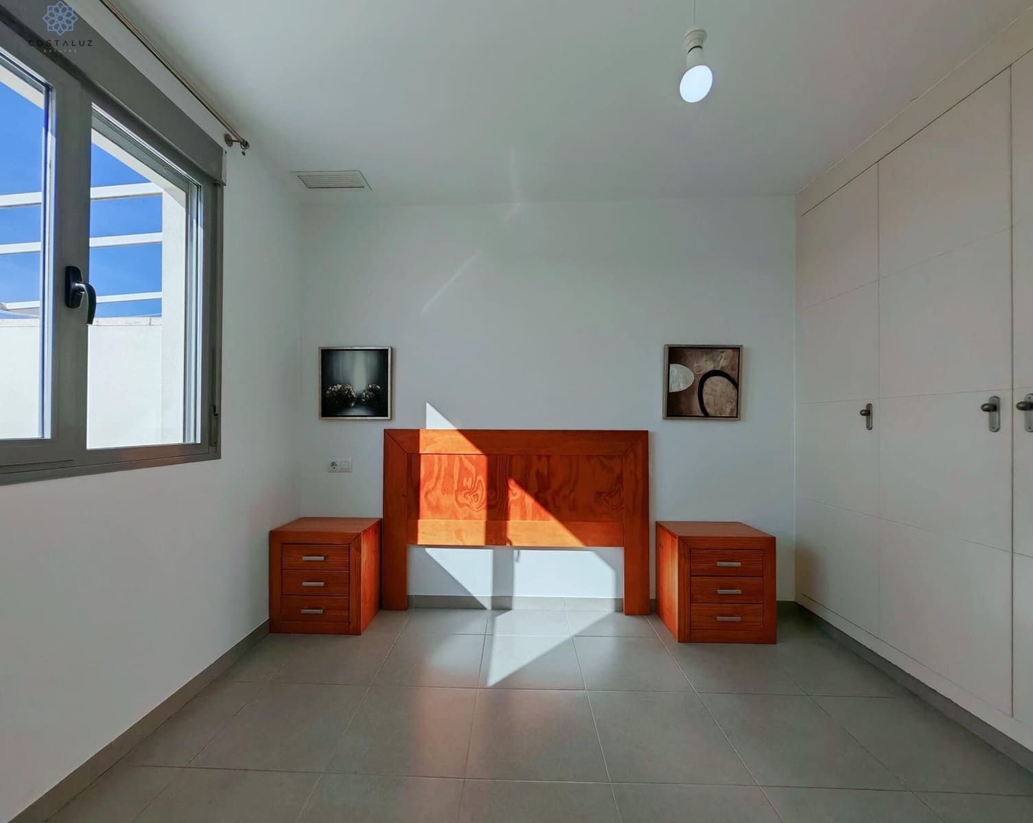 2 makuuhuone Huoneisto myytävänä paikassa Conil de la Frontera mukana uima-altaan 
autotalli - 295 000 € (Ref: 9504459)