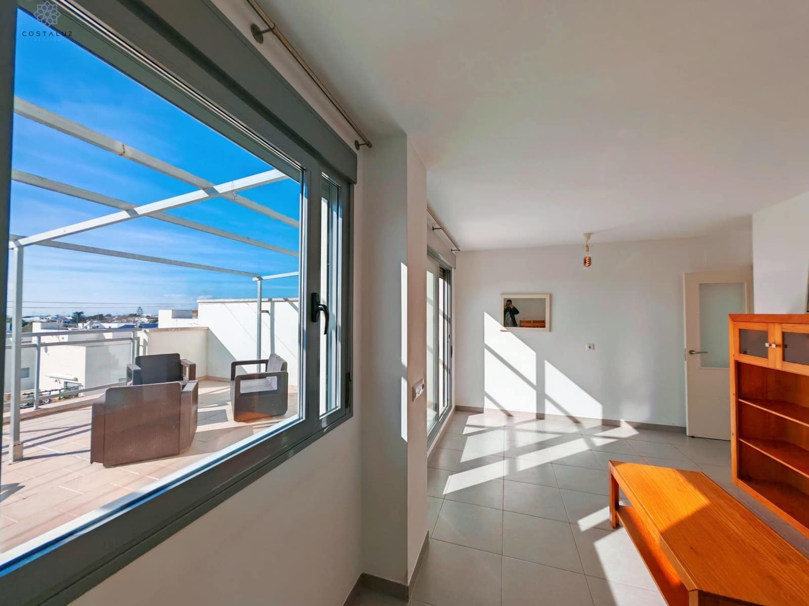 2 makuuhuone Huoneisto myytävänä paikassa Conil de la Frontera mukana uima-altaan 
autotalli - 295 000 € (Ref: 9504459)