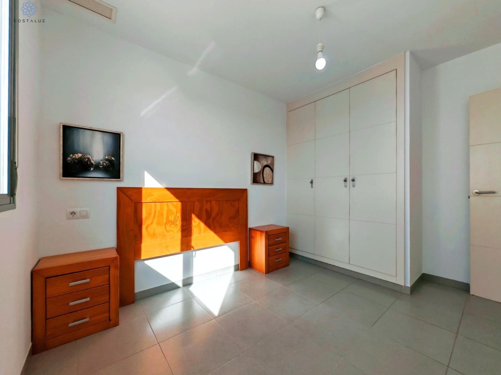 2 makuuhuone Huoneisto myytävänä paikassa Conil de la Frontera mukana uima-altaan 
autotalli - 295 000 € (Ref: 9504459)