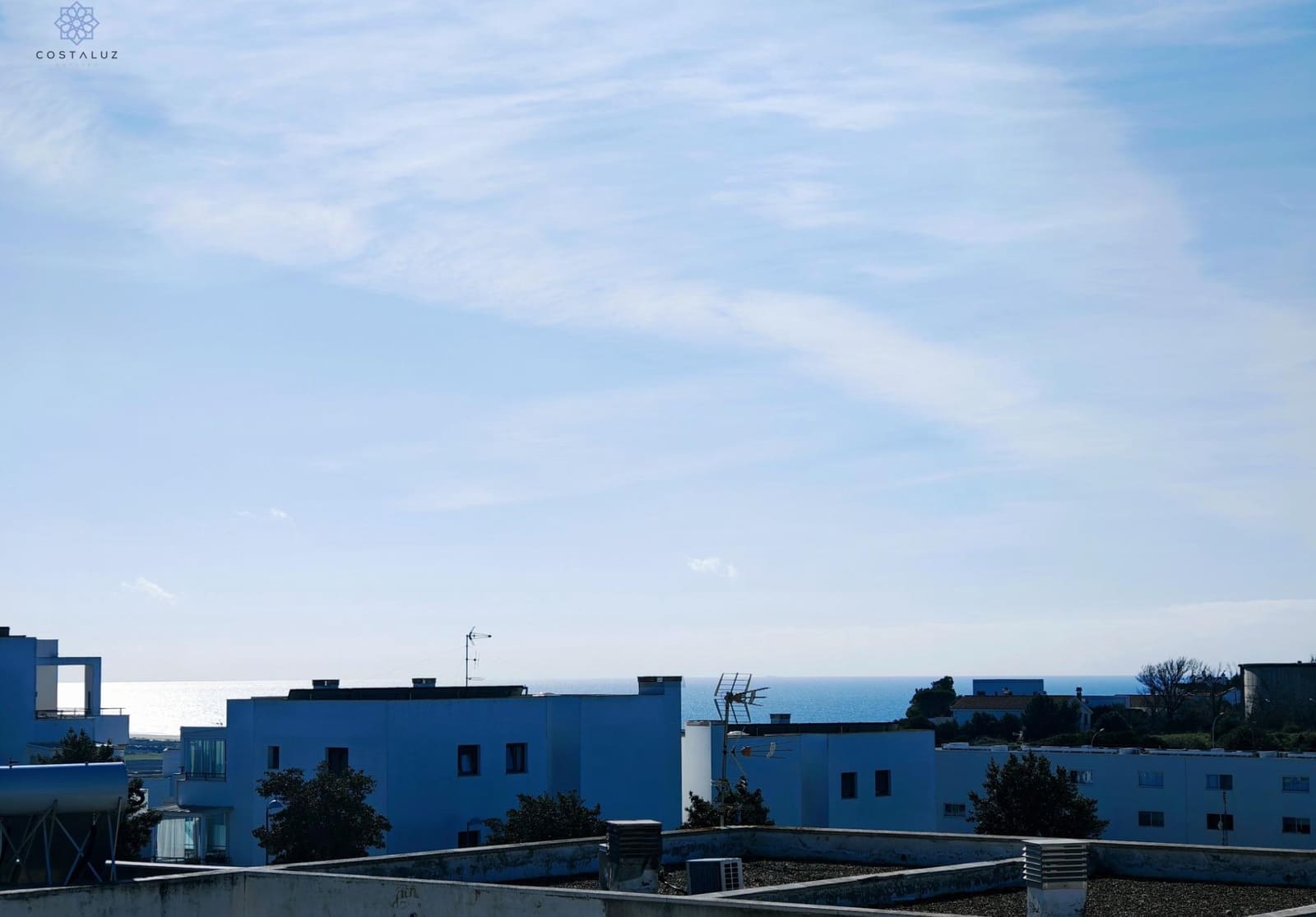 2 makuuhuone Huoneisto myytävänä paikassa Conil de la Frontera mukana uima-altaan 
autotalli - 295 000 € (Ref: 9504459)