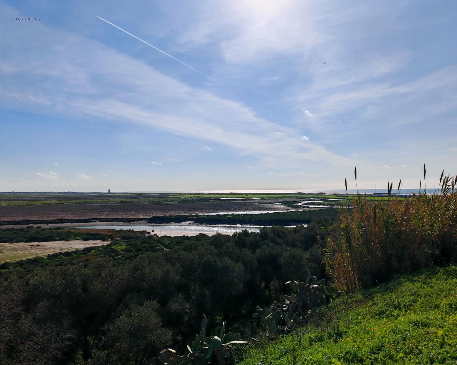 2 makuuhuone Huoneisto myytävänä paikassa Conil de la Frontera mukana uima-altaan 
autotalli - 295 000 € (Ref: 9504459)