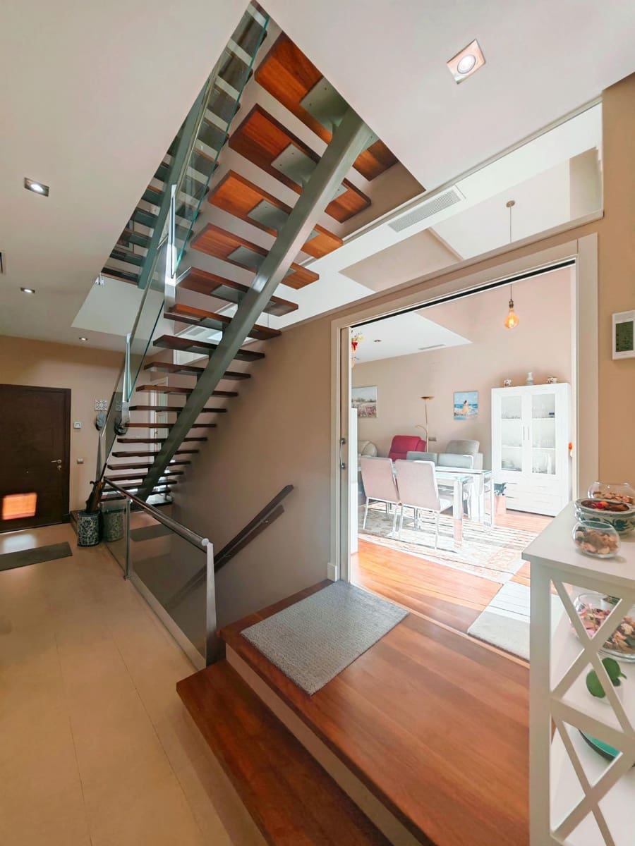 5 sypialnia Dom szeregowy na sprzedaż w Chiclana de la Frontera z garażem - 395 000 € (Ref: 9509128)