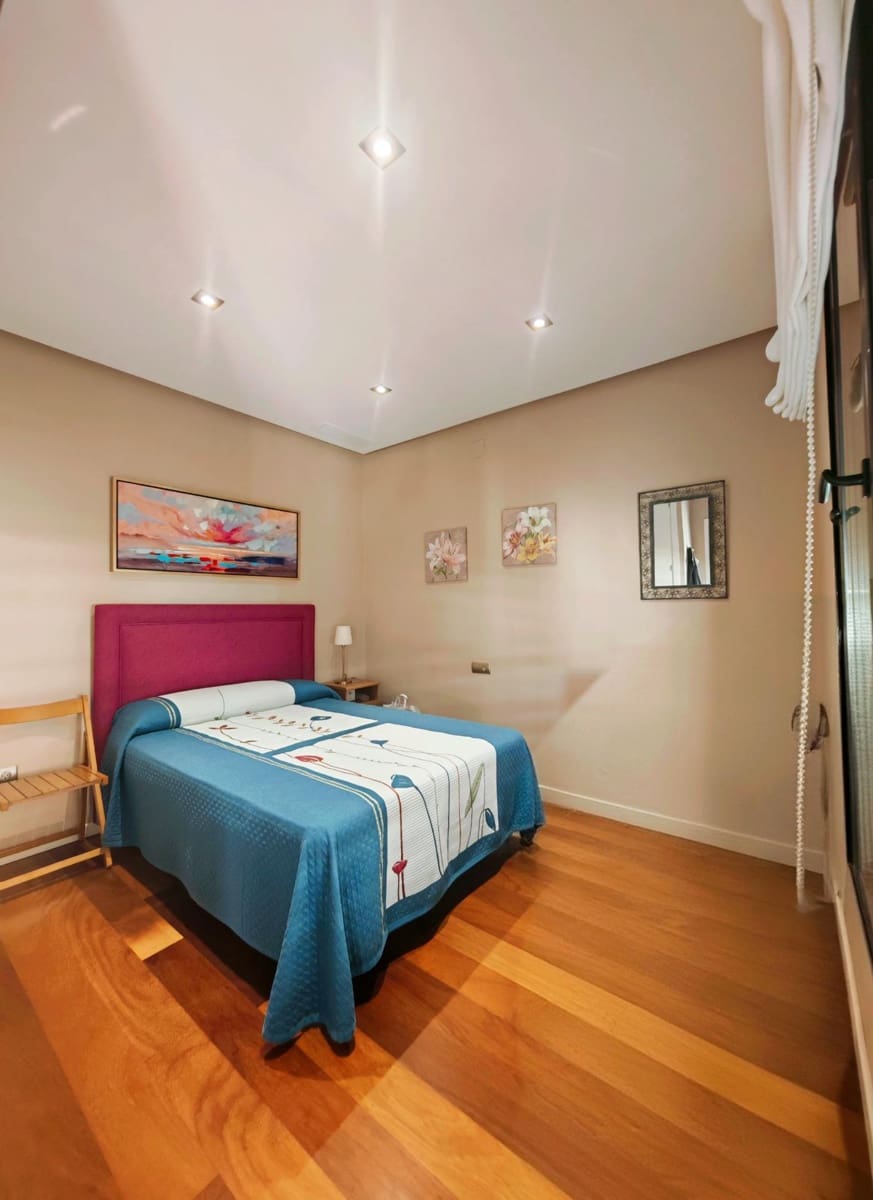 5 sypialnia Dom szeregowy na sprzedaż w Chiclana de la Frontera z garażem - 395 000 € (Ref: 9509128)