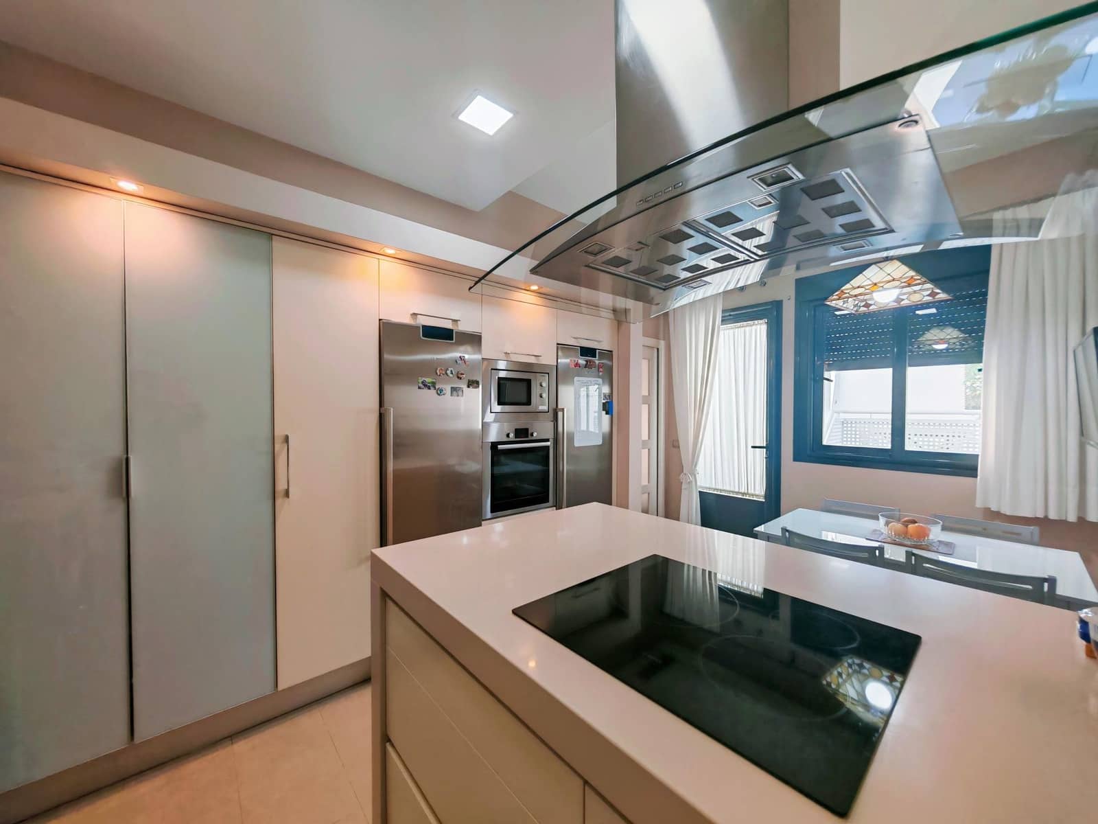 5 sypialnia Dom szeregowy na sprzedaż w Chiclana de la Frontera z garażem - 395 000 € (Ref: 9509128)