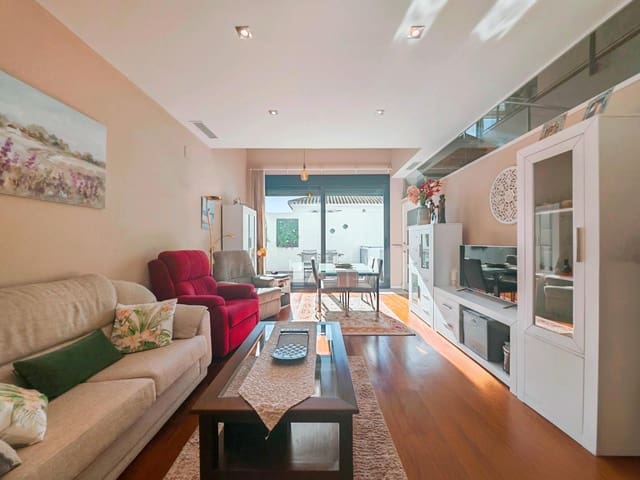 5 sypialnia Dom szeregowy na sprzedaż w Chiclana de la Frontera - 395 000 € (Ref: 9509128)