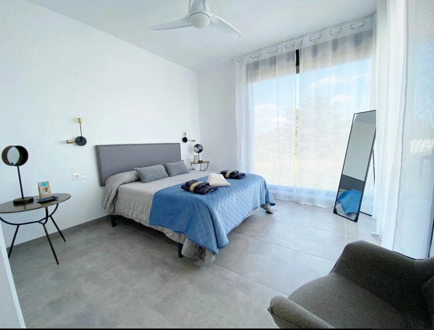 Chalet de 4 habitaciones en Conil de la Frontera en venta con piscina garaje - 980.000 € (Ref: 9548405)