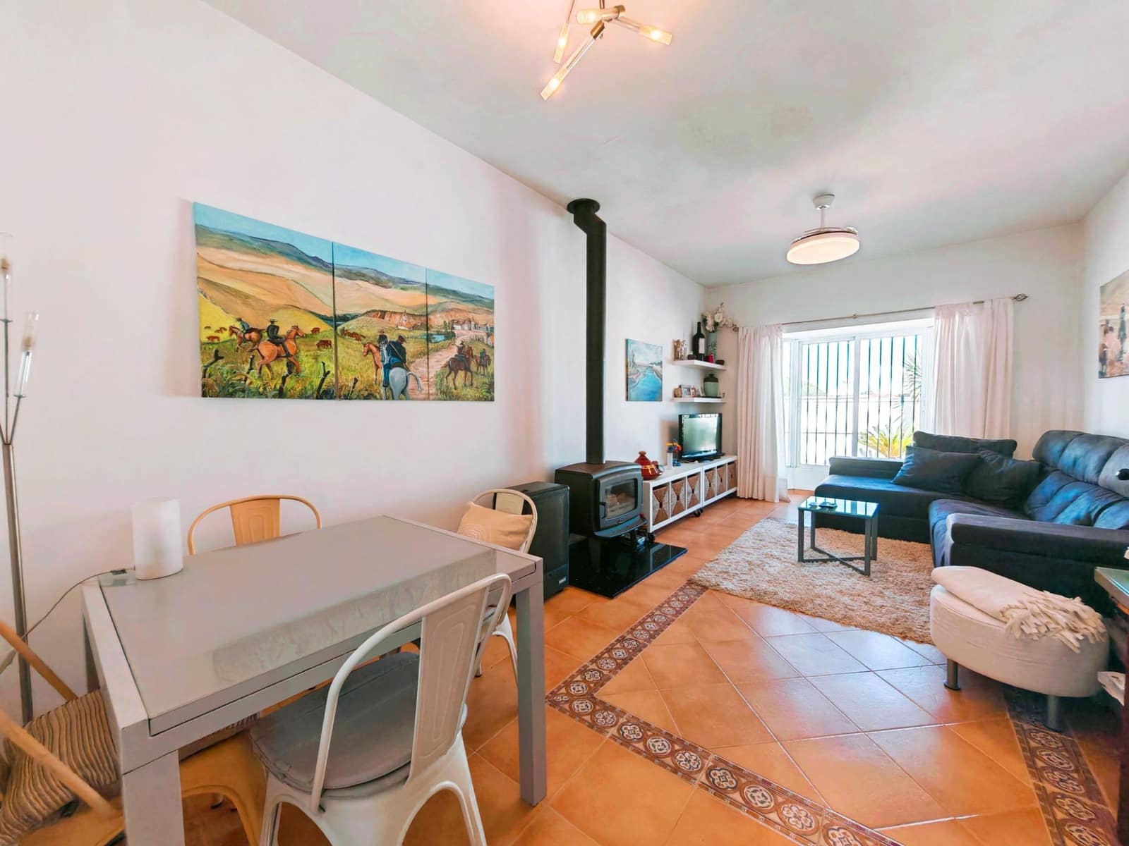 2 bedroom Villa for sale in Chiclana de la Frontera with pool garage - € 350,000 (Ref: 9616041)