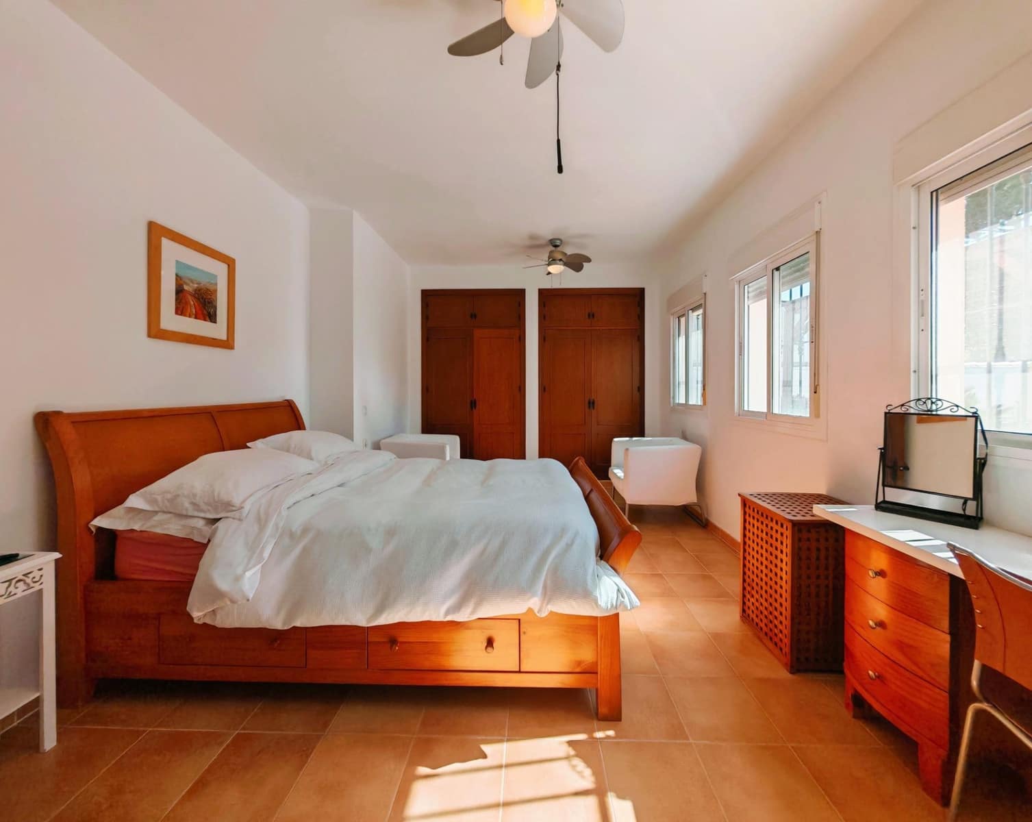 3 bedroom Villa for sale in Chiclana de la Frontera with pool garage - € 350,000 (Ref: 9616041)