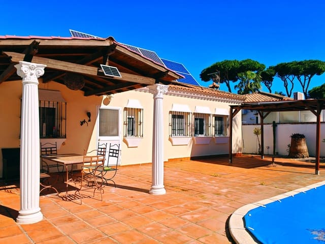 Chalet de 3 habitaciones en Chiclana de la Frontera en venta con piscina garaje - 350.000 € (Ref: 9616041)