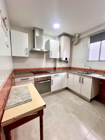 3 sovrum Lägenhet till salu i Chiclana de la Frontera - 140 000 € (Ref: 9616042)